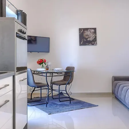 아파트 Amra 2 By Interhome 포레치