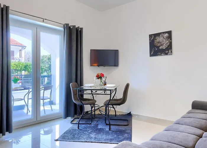 Amra 2 By Interhome Lejlighed