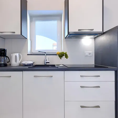 Amra-2 By Interhome Porec